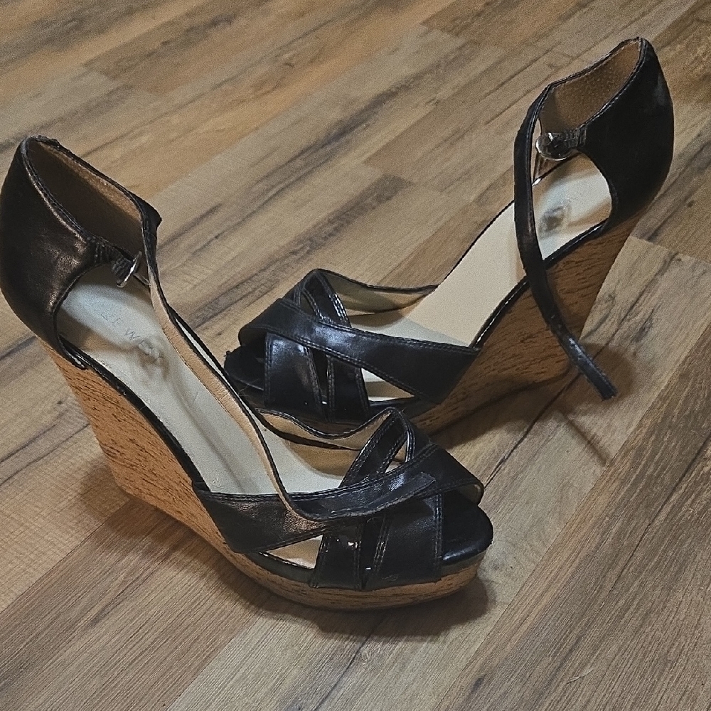 Elegant Black Wedge Sandals